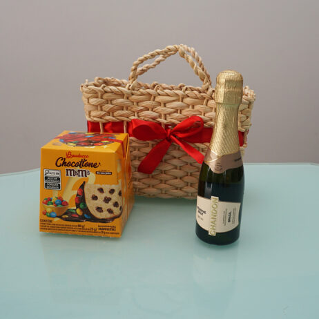 Kit mini panetone e Chandon Baby